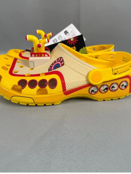 CROCS Shoes - Crocs Beatles yellow submarine women size 9 men’s size 7